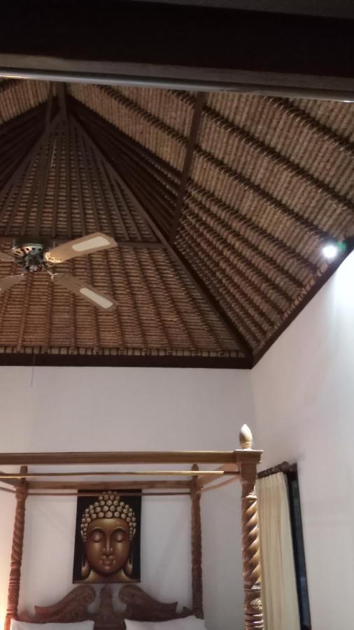 Jemeluk Beach Bungalows 아메드 외부 사진
